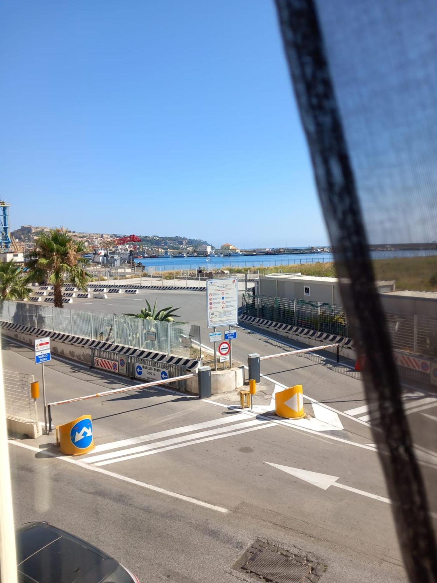 Baaria Porto Rooms Milazzo Kültér fotó